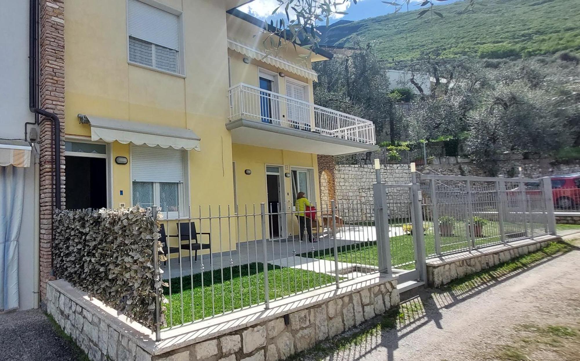 Marigarda Apartments Assenza di Brenzone Exteriör bild